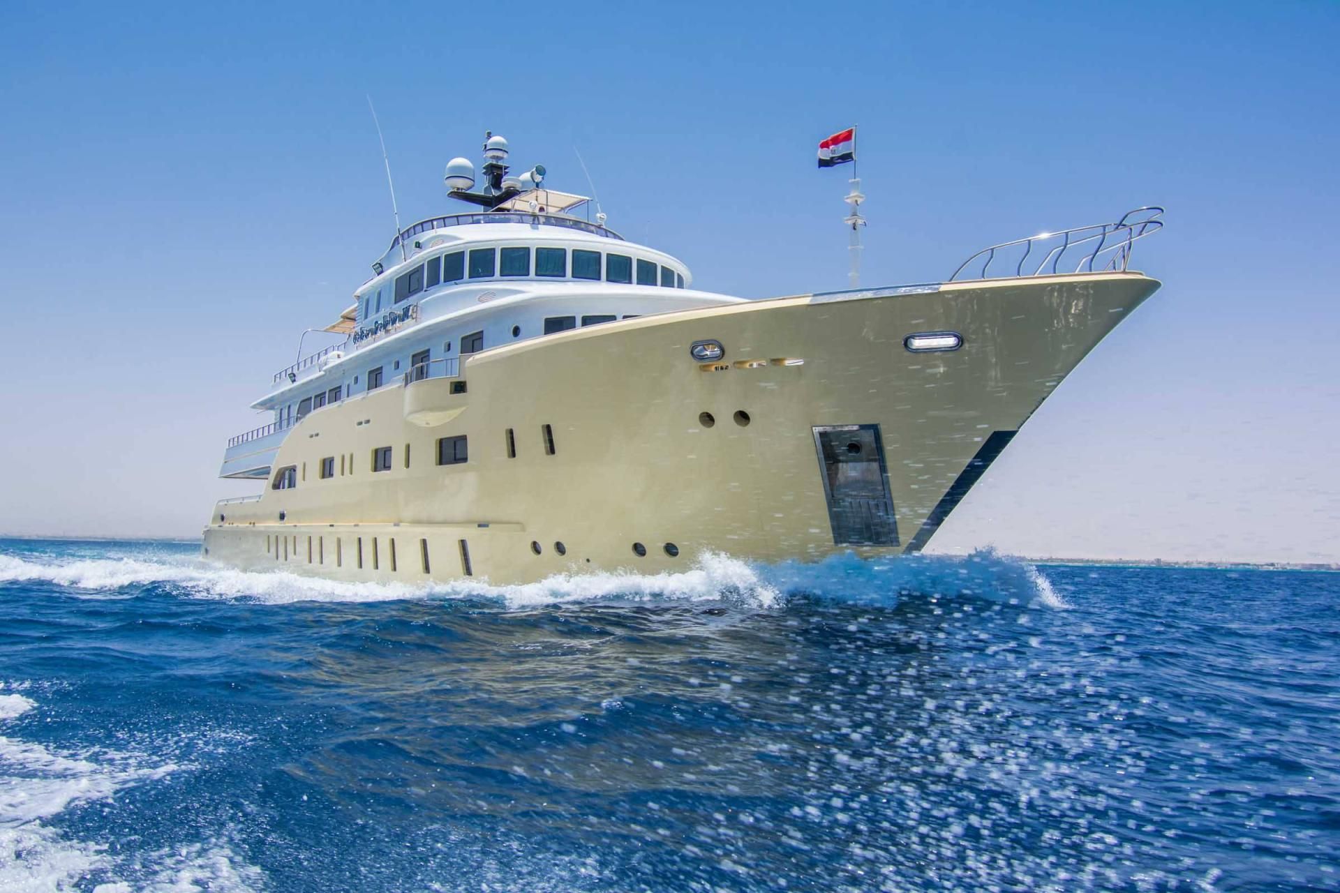 Golden Dolphin IV
